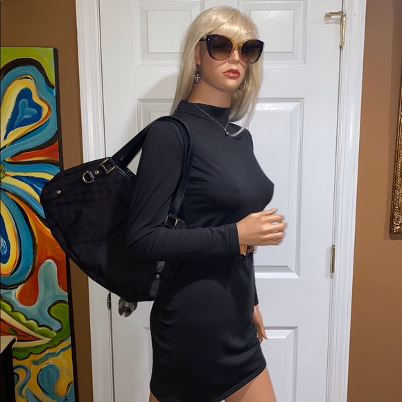 🖤🖤🖤Authentic Gucci Black Bag